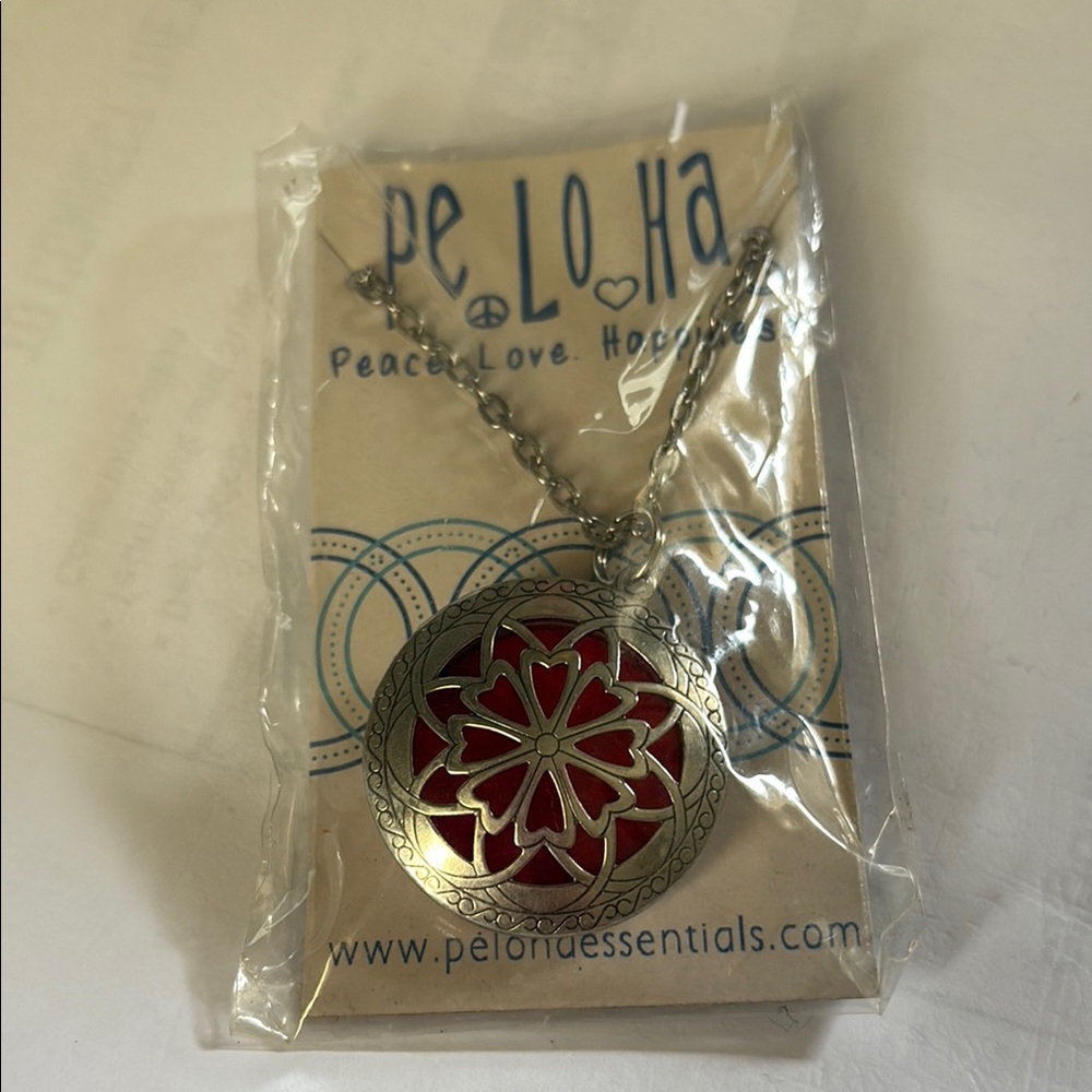 Silver Geometric Pendant Necklace